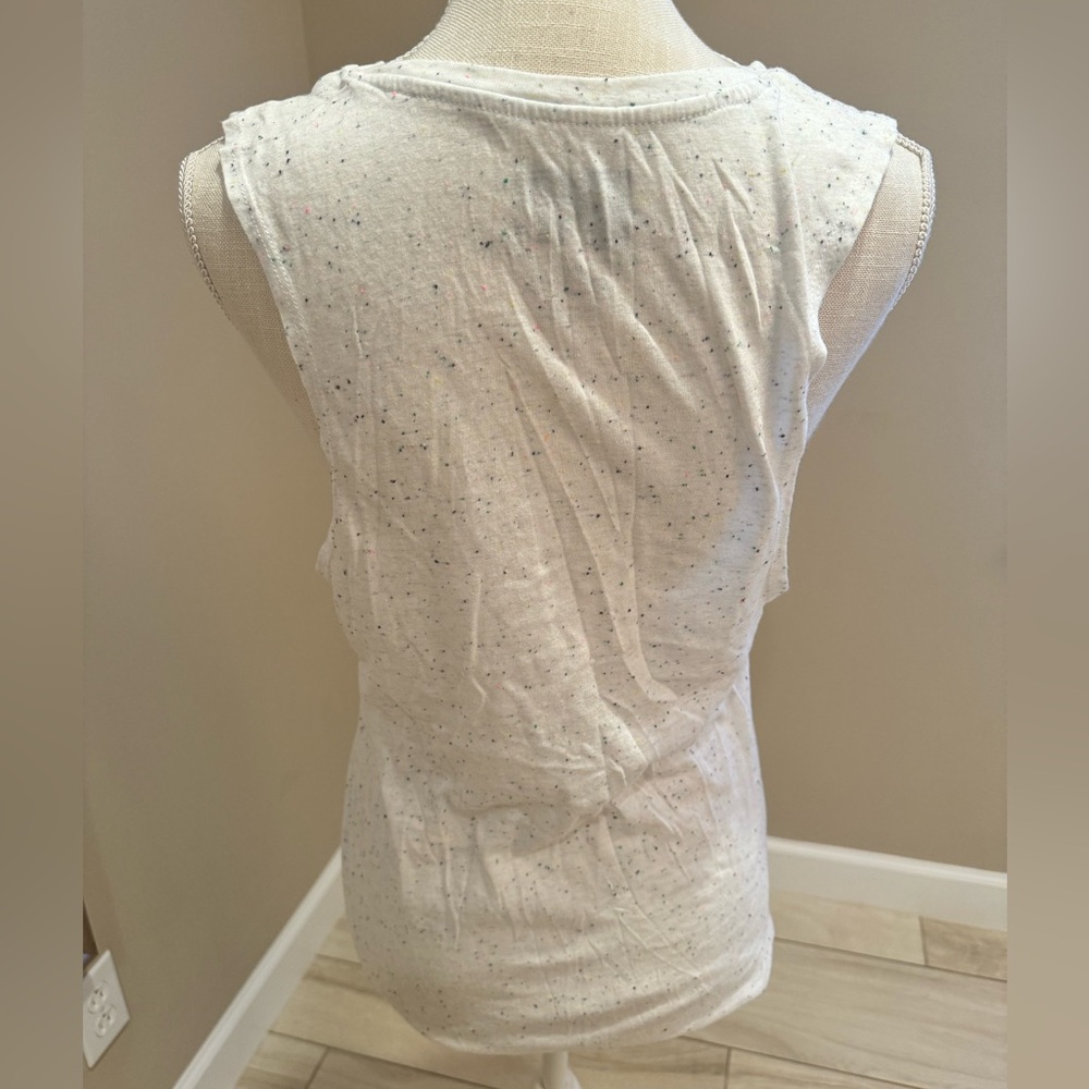 NWOT! MTV Logo Confetti Racerback Tank - Picture 4 of 6